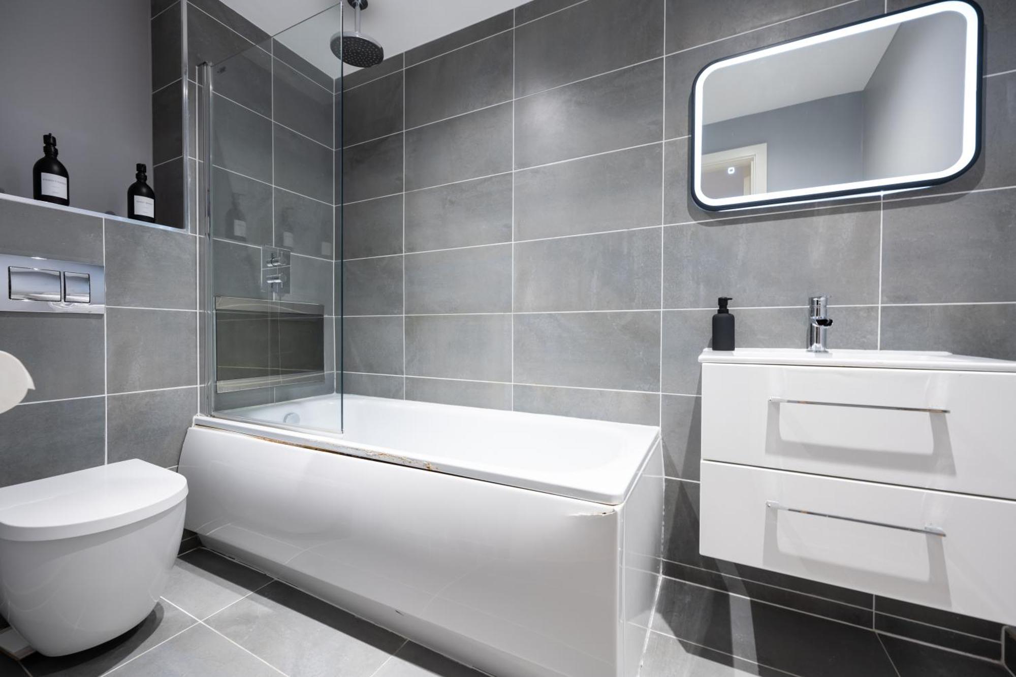Luxury Apartment By Ocean Village Marina Southampton Zewnętrze zdjęcie